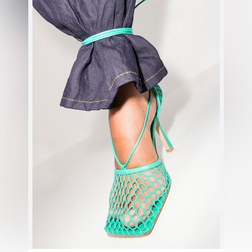 Mesh strap sandals green size 36